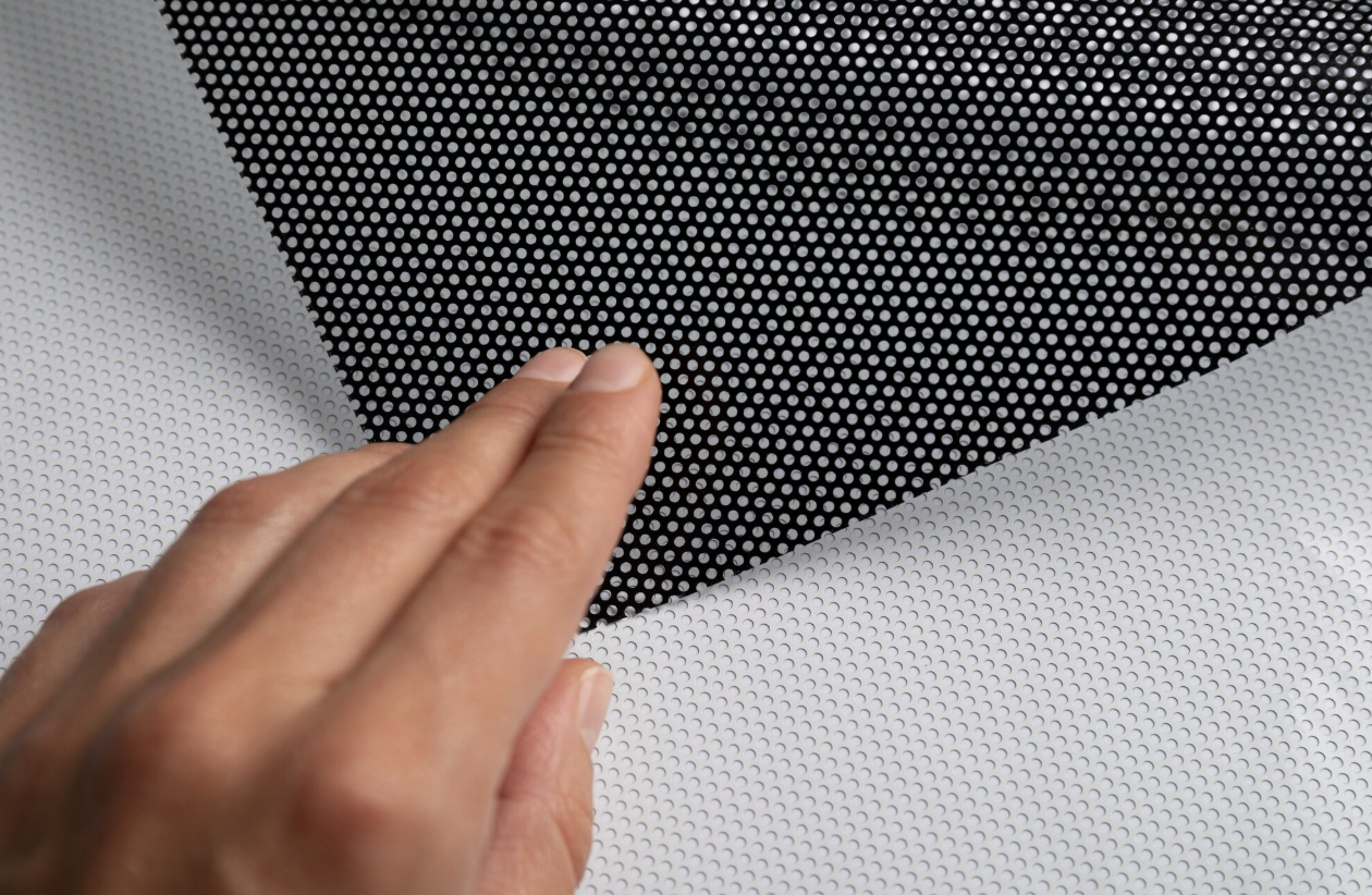 มุ้งลวดไฟเบอร์ กับ ไนลอน